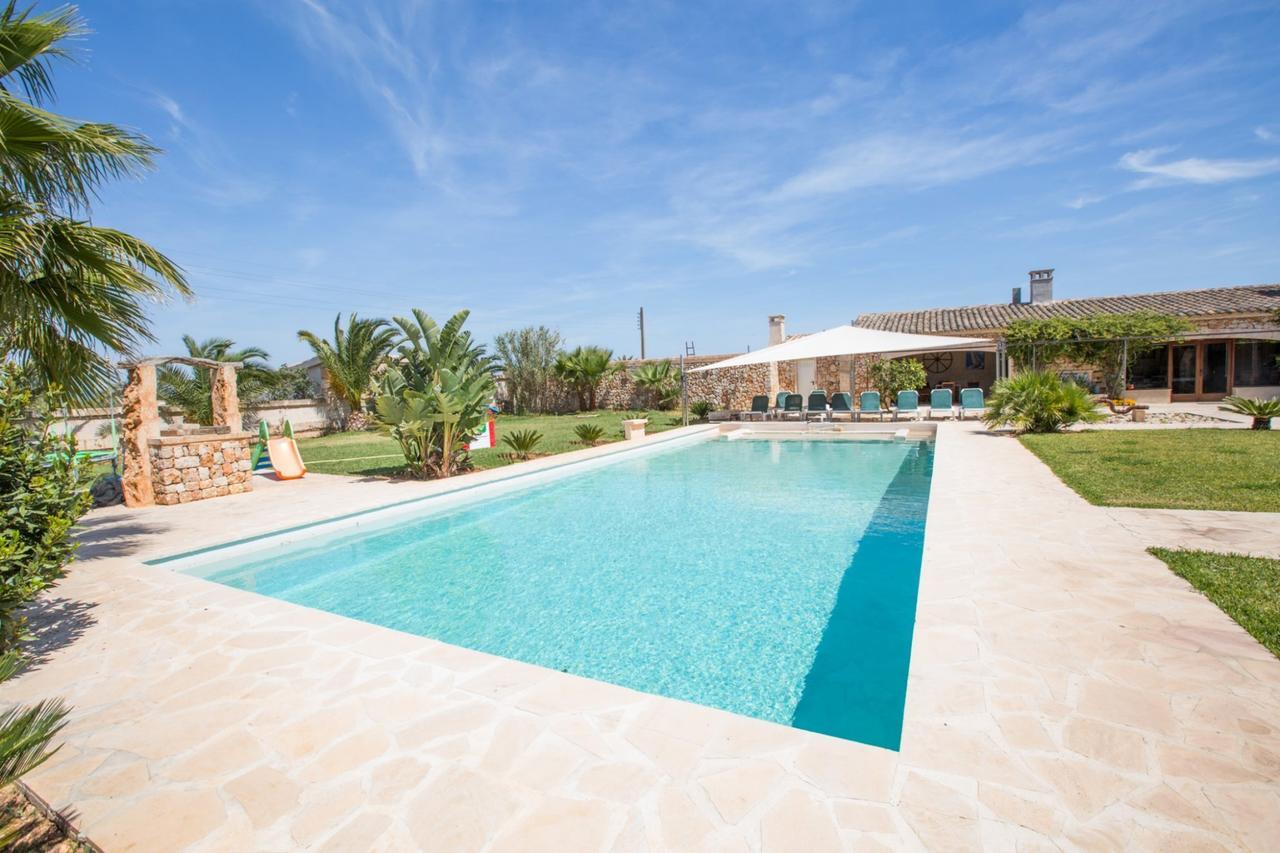 Arquell Villa *